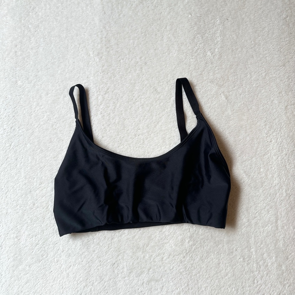 Onzie Black Yoga Bra